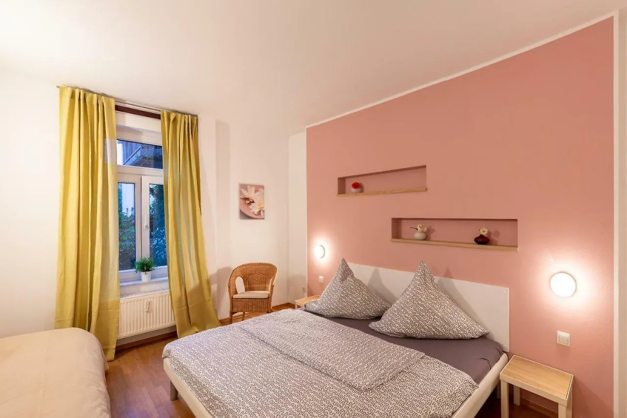 Apartment 1, Rothenburger Strasse 드레스덴